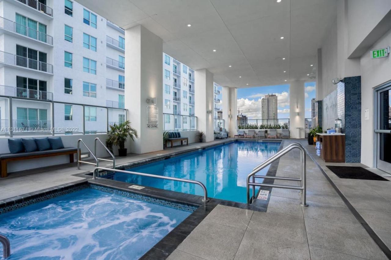 Ocean View Studio Pool And Gym Apartment Miami Exterior photo